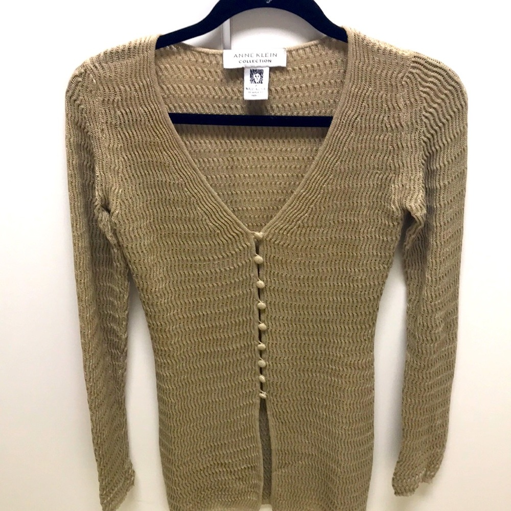 Anne Klein. “Collection “Women’s knit sweater